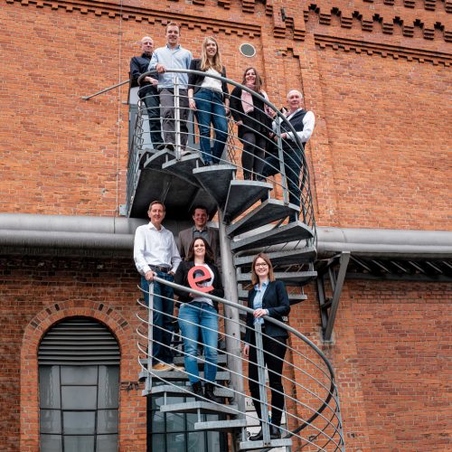 target_team_treppe